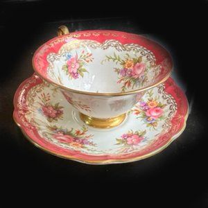 Foley Red Rose Bouquet Bone China Teacup And Saucer Gold Trim